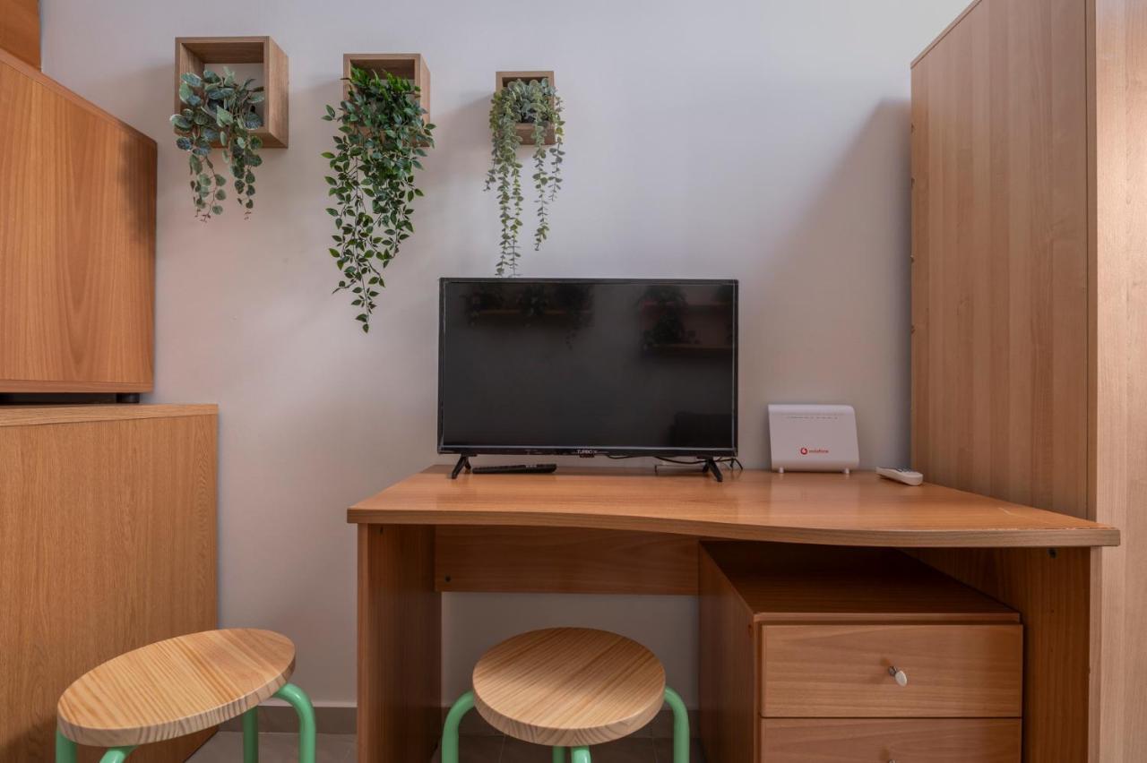 Kosmos Service Apartment Beautiful Studio 1 With Additional Cost Parking Salonicco Esterno foto