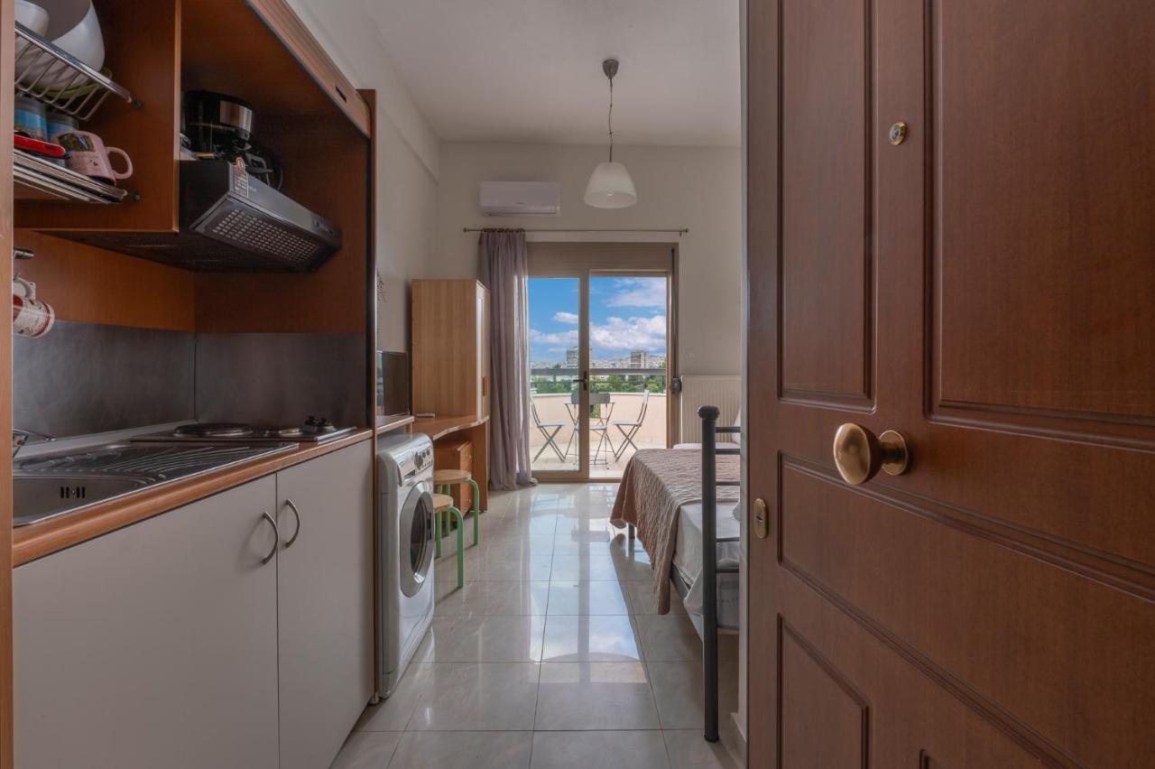 Kosmos Service Apartment Beautiful Studio 1 With Additional Cost Parking Salonicco Esterno foto